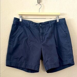 Eddie Bauer Women's Blue Cotton Legend Wash Chino Shorts Camp Casual Beach Sz 14